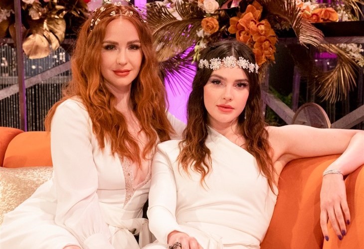 The Young And The Restless: Tessa Porter (Cait Fairbanks) Mariah Copeland (Camryn Grimes) 