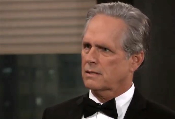 General Hospital: Gregory Chase (Gregory Harrison)