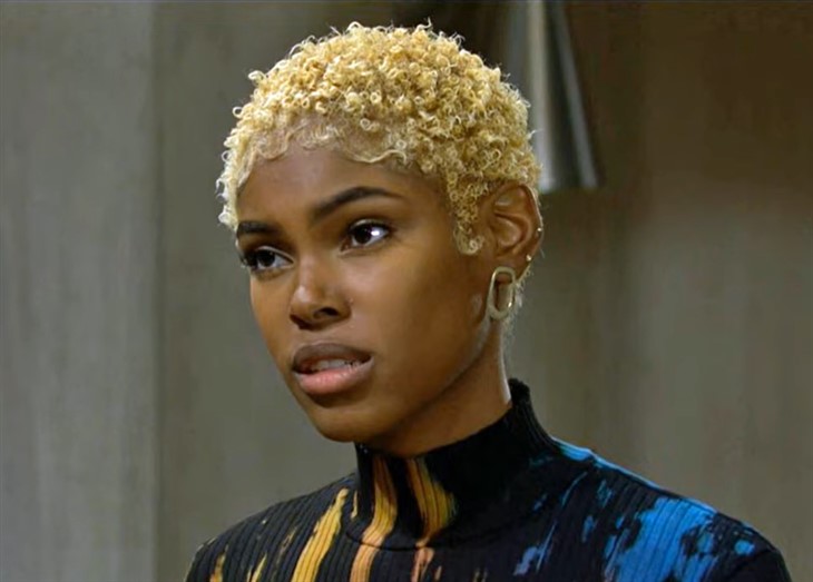 The Bold And The Beautiful: Paris Buckingham (Diamond White)