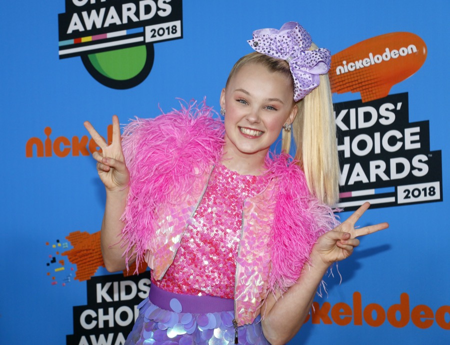 JoJo Siwa Delivers A Hands Down Comeback To Critic