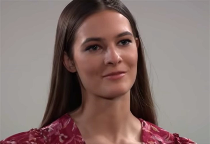 General Hospital: Esme Prince (Avery Kristen Pohl)