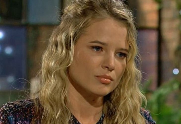 The Young And The Restless:Summer Newman-Abbott (Allison Lanier)