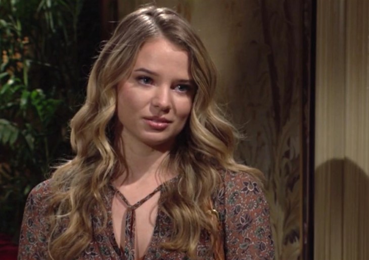 The Young And The Restless: Summer Newman-Abbott (Allison Lanier)