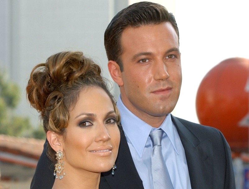 Ben Affleck Needs Coke AND Pepsi To Deal With 'Boring' Jennifer Lopez Wedding Plans!