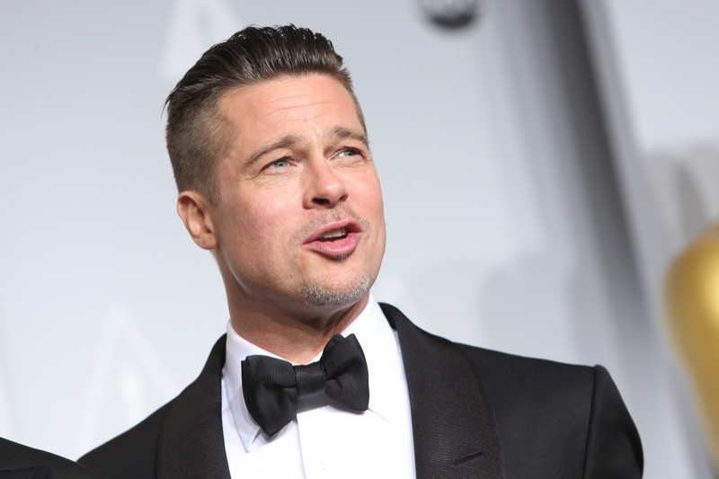 Brad Pitt GQ Cover Goes Viral: Twitter SLAMS 'Plastic' Face And Las Vegas Showgirl Costume!