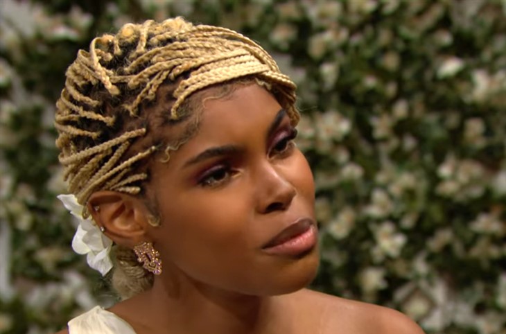 The Bold And The Beautiful: Paris Buckingham (Diamond White)