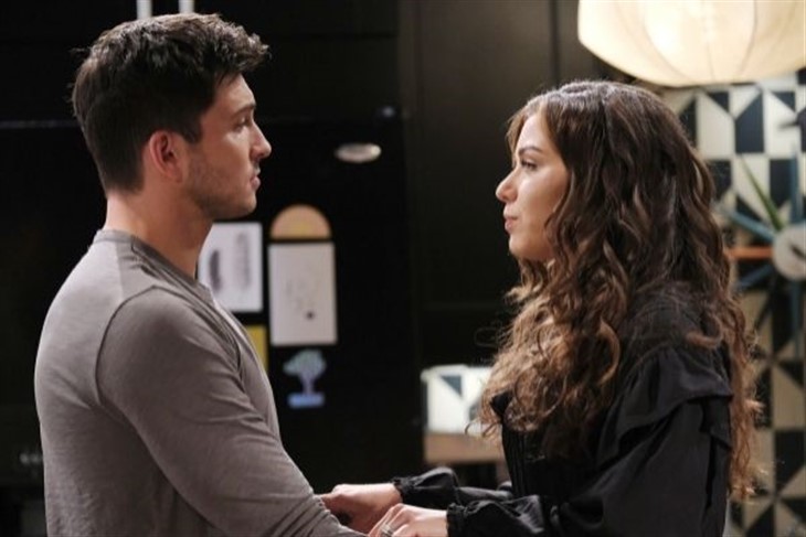 Days Of Our Lives: Ben (Robert Scott Wilson), Ciara (Victoria Konefal)