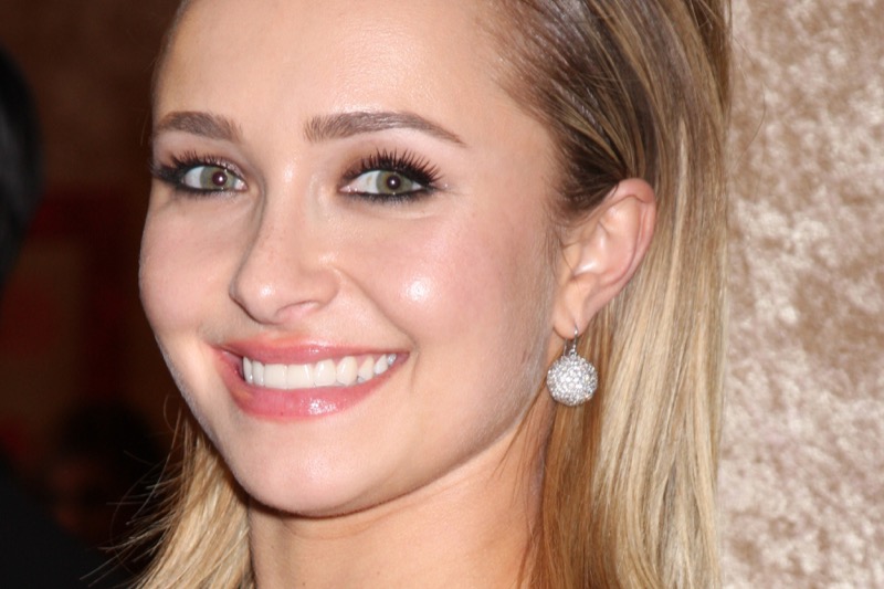 Hayden Panettiere Shares her Struggles With Addiction