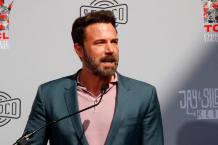 Ben Affleck Displays Love For Jennifer Lopez And Dunkin Donuts!