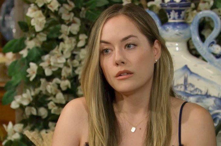 The Bold And The Beautiful: Hope Logan Spencer (Annika Noelle)