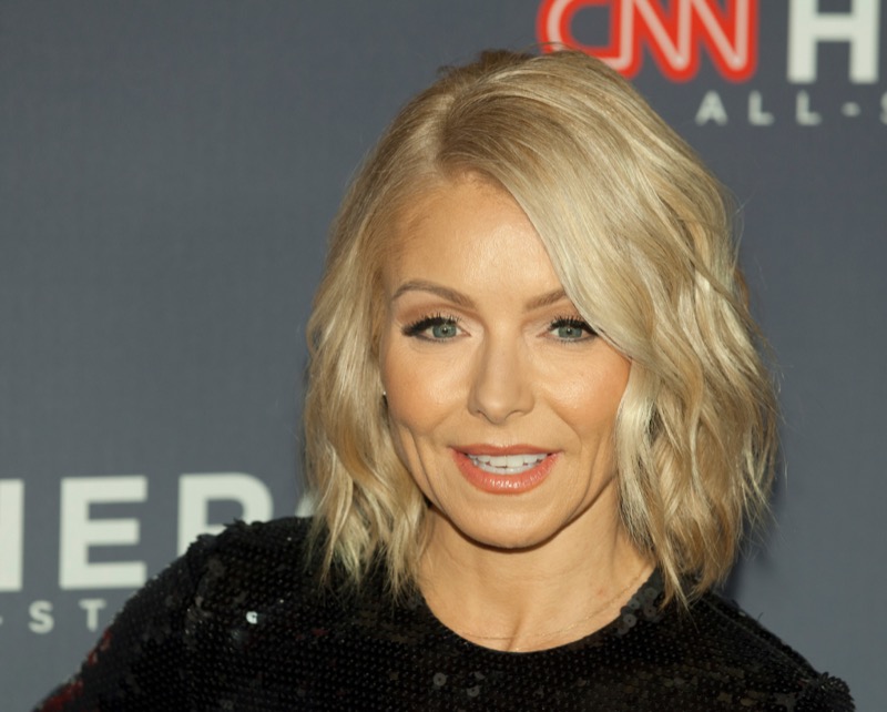 Kelly Ripa Exposes The "Irritating" Thing About Her Husband Mark Consuelos