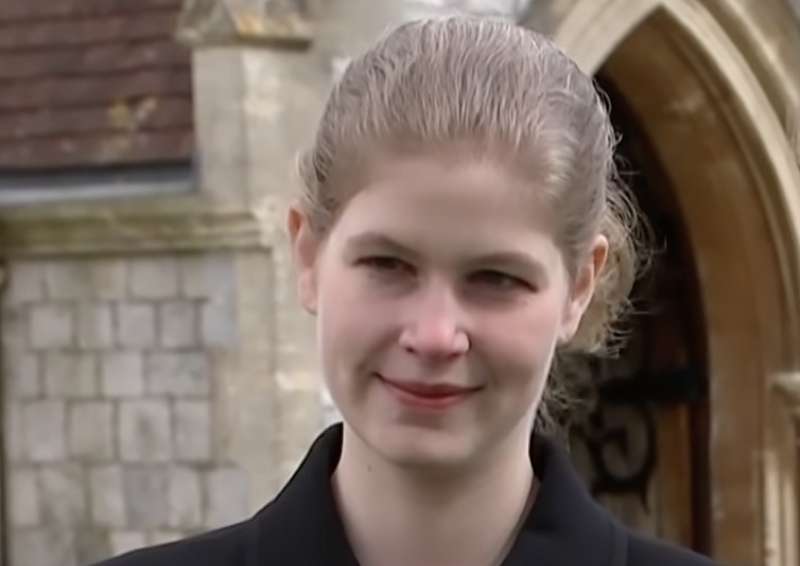 Shoppers All Say The Same Thing About The Queen's Granddaughter Working Behind The Till
