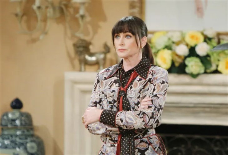 The Bold And The Beautiful: Quinn Forrester (Rena Sofer)