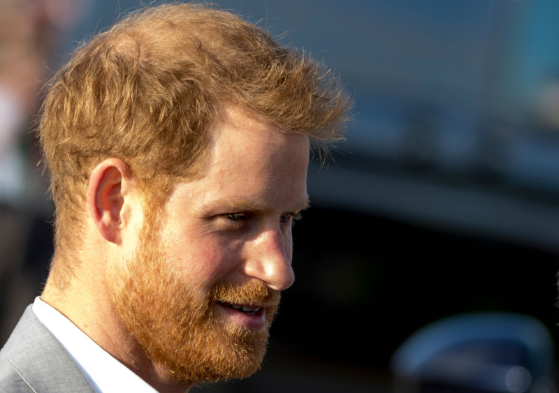 Royal Family News: Queen Told Prince Harry To Meet Thomas Markle, Duke Ignored Her