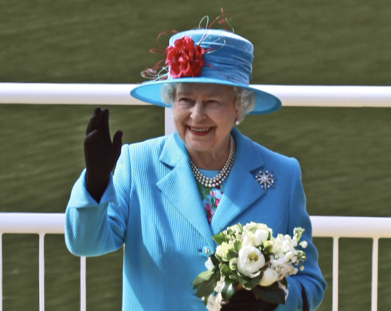 Queen Elizabeth Dead, Beloved UK Head of State Served for 70 Years