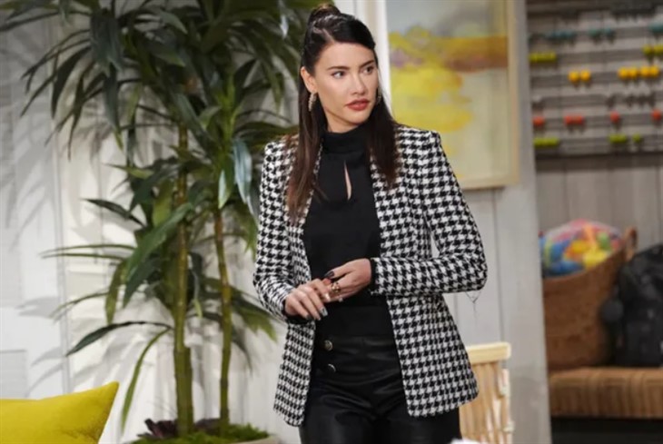 The Bold And The Beautiful: Steffy Forrester Finnegan (Jacqueline MacInnes Wood