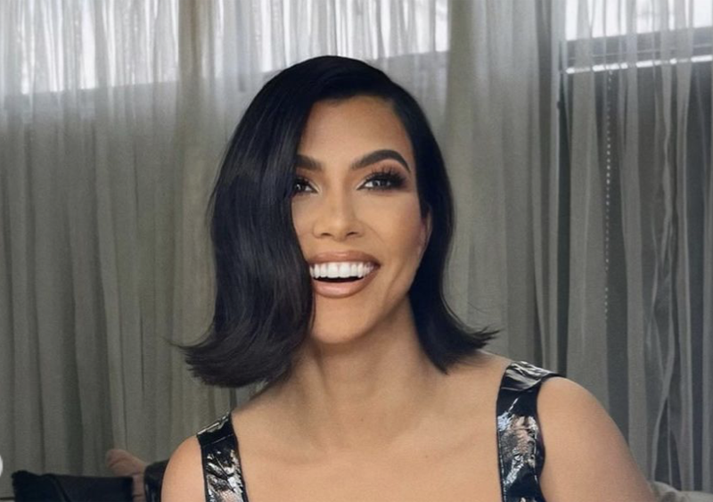 Kourtney Kardashian Feuds With Kim Kardashian And Kylie Jenner, Forces Kris To Take Sides!