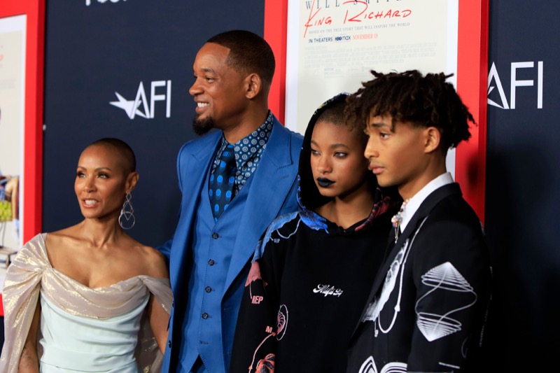 Will Smith And Jada Pinkett Smith's Daughter Willow Throws Shade At Famous Parents!