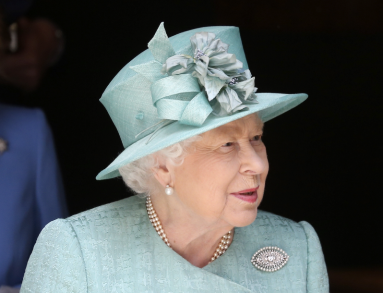 Royal Family News: Queen Adored Prince Harry Despite His Ugly Smear ...