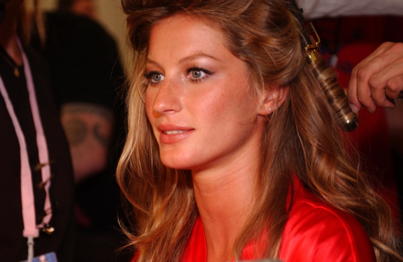 Gisele Bündchen Insiders Reveal If NFL Caused Tom Brady Marriage Drama!