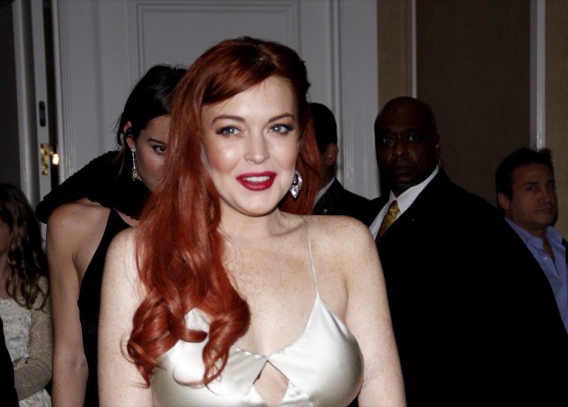 Lindsay Lohan And Her Sister Are Bringing The Holiday Cheer To Our Screens This Christmas