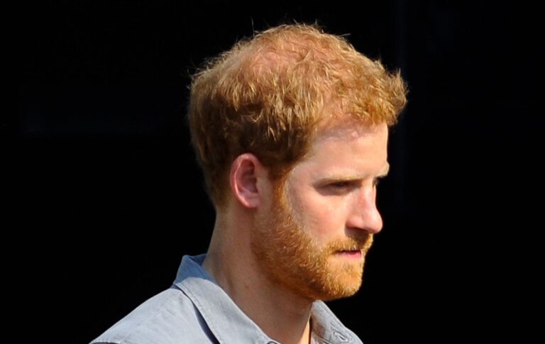 Royal Family News: Prince Harry As Miserable As Edward VIII, Radiates ...