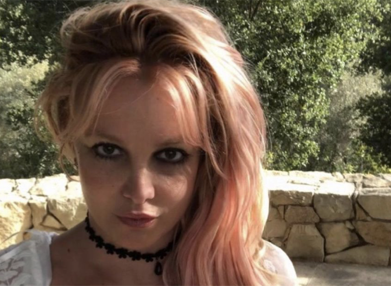 Britney Spears Stuns Instagram With Chopped-Off Hair And Nude Photos!