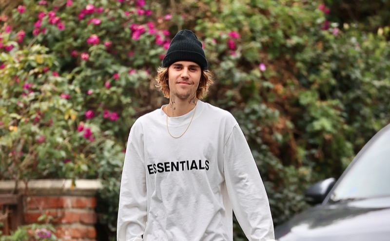 Justin Bieber Makes Sad Decision After Pal Kanye West Slams Hailey Bieber On Instagram!