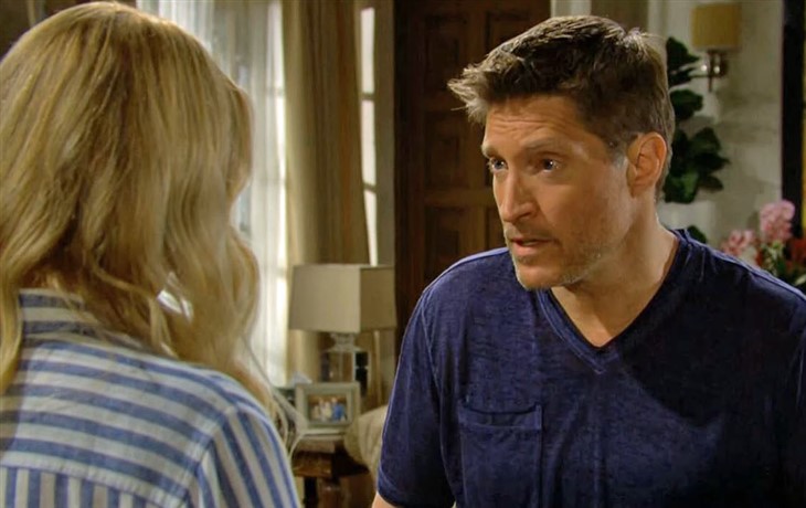 The Bold And The Beautiful: Deacon Sharpe (Sean Kanan) 