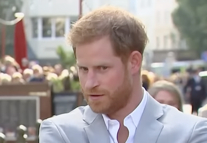 Royal Family News: Prince Harry’s Bestie Banned From NYC Restaurant, Most “Abusive Customer Ever”