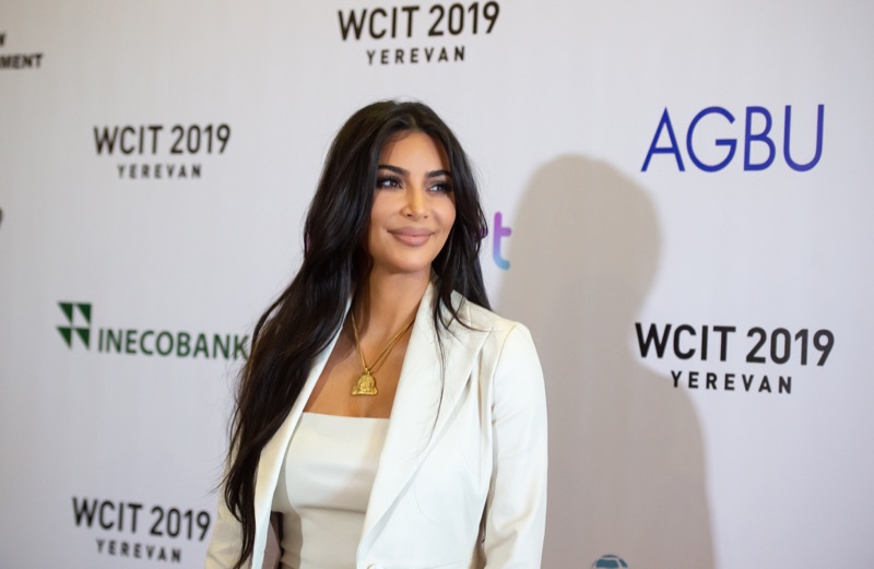 Fans Slam Kim Kardashian For Disrespecting Doctors That Treated Her Mom