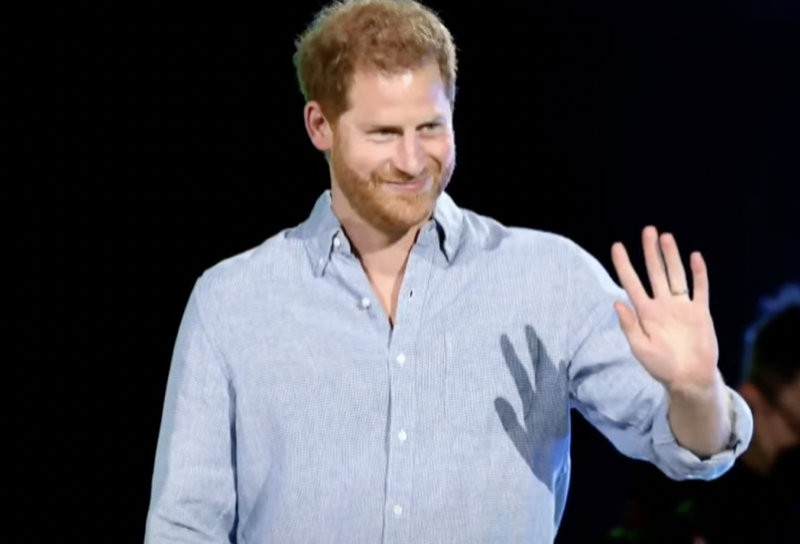 Royal Family News: Prince Harry Pretends To Be A Mental Health Expert, Looks “Embarrassed”