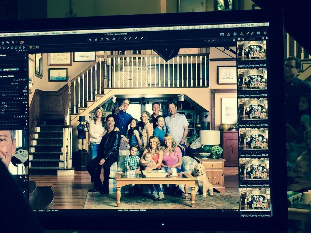 Fuller House stars including Bob Saget and Jodie Sweetin