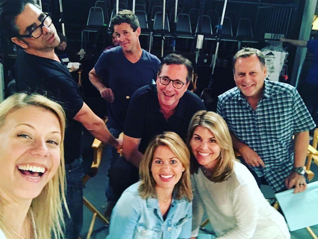 Fuller House stars including Bob Saget and Jodie Sweetin