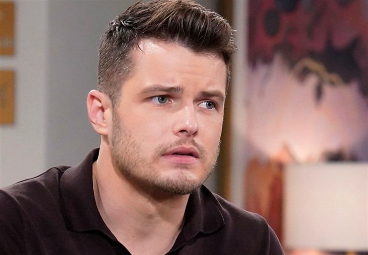 The Young And The Restless - Kyle Abbott (Michael Mealor) 