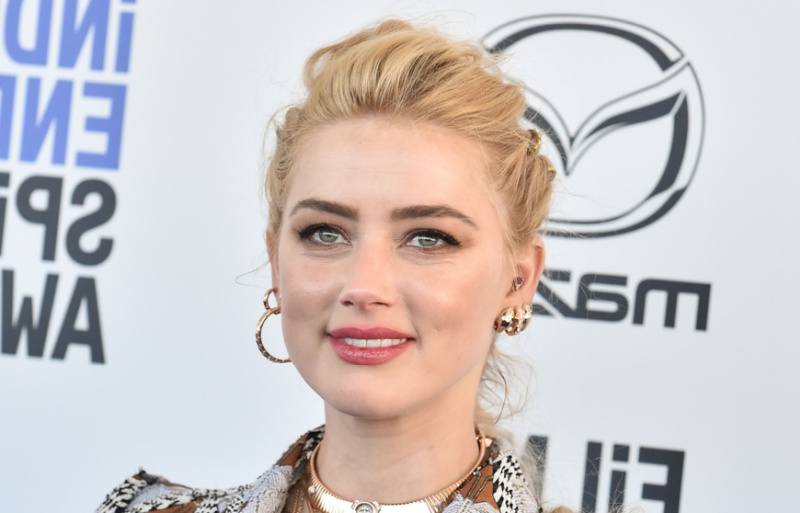 Amber Heard Vanishes From Twitter After Ex Boyfriend Elon Musk Takes Over!