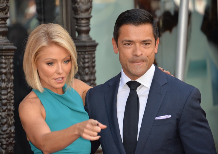 Kelly Ripa Has The Best Reaction To Her Son Michael Named One Of The 'Sexiest People Alive'!