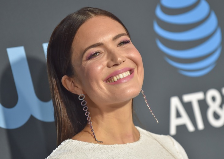 Mandy Moore Signs On For New Show From This Is Us Show Runners