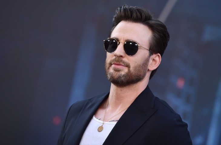 Chris Evans Receives Sarcastic Comments From ‘Avengers’ Costars