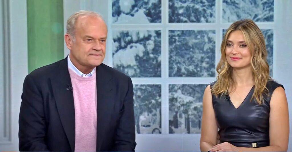 Kelsey Grammer & Spencer Grammer In 12 Days Of Christmas Eve on Lifetime