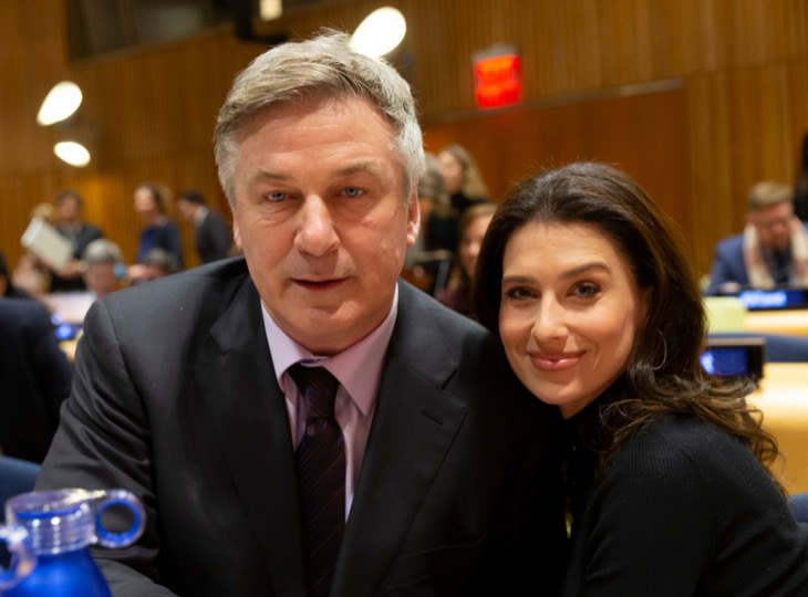 Alec Baldwin's Wife Hilaria Shares Hilariously Failed Photos With Her 7 Kids!