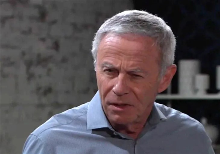 General Hospital: Robert Scorpio (Tristan Rogers) 