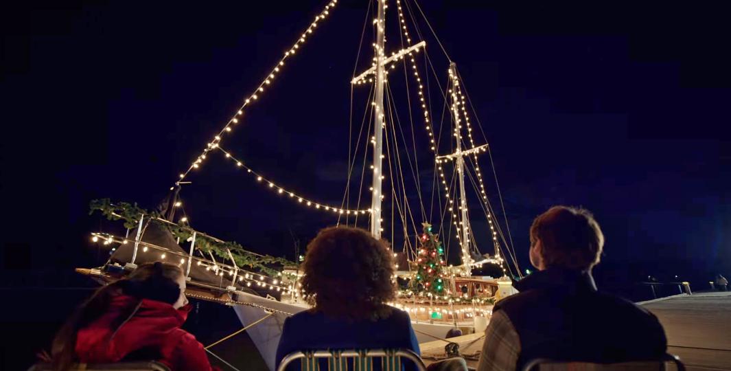 Genelle Williams, Corey Sevier and Hattie Kragten in Christmas On Mistletoe Lake