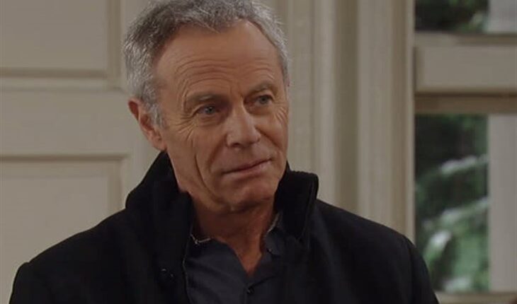 General Hospital – Robert Scorpio (Tristan Rogers)