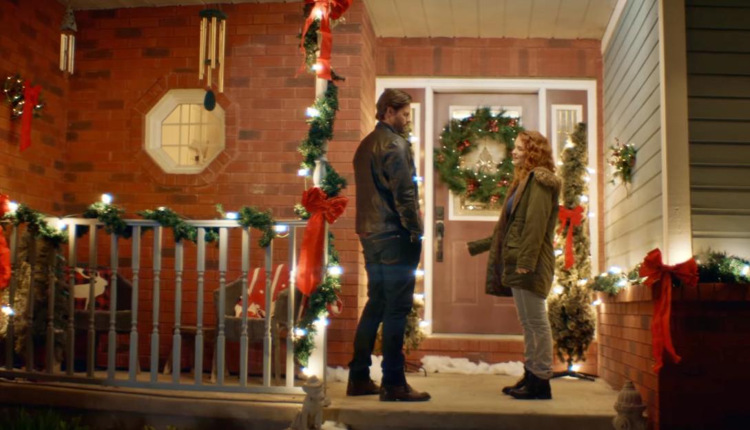 Sarah Drew and Justin Bruening star in Reindeer Games Homecoming on Lifetime