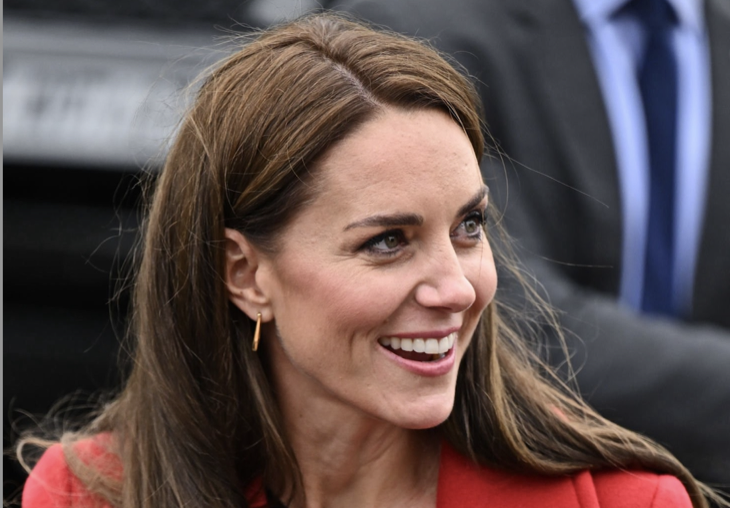 The Royal Family To Unite With Princess Kate At Christmas Carol Service