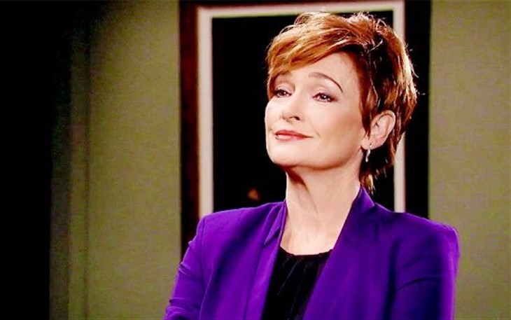 General Hospital: Diane Miller (Carolyn Hennesy)