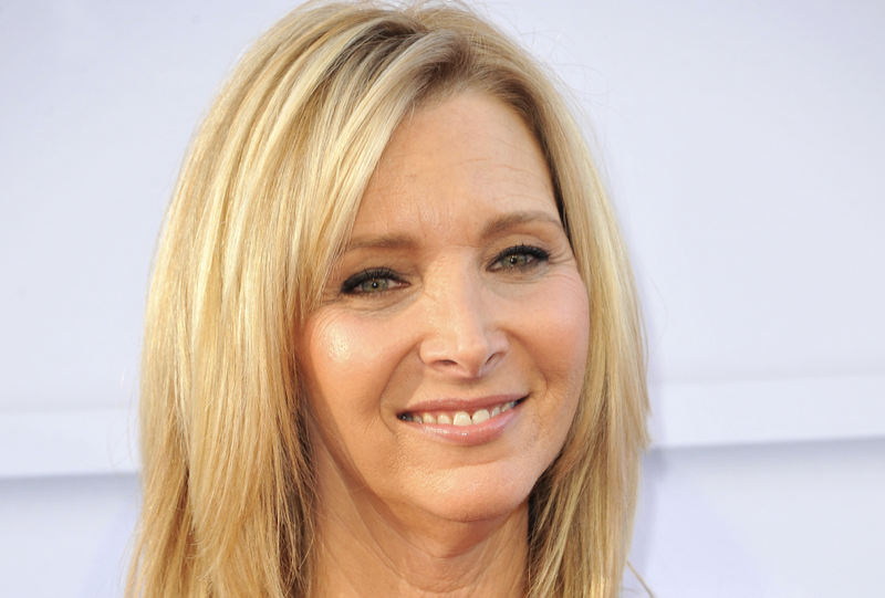 Lisa Kudrow Admits Meeting Friends' Costars Jennifer Aniston And Courtney Cox Made Her Look At Her Body Differently