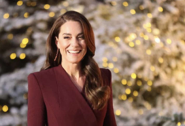 Royal Family News Kate Middleton Leads Regal Parade Of Matching