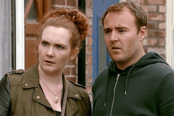 Coronation Street - Fiz Stape (Jennie McAlpine) Tyrone Dobbs (Alan Halsall) 